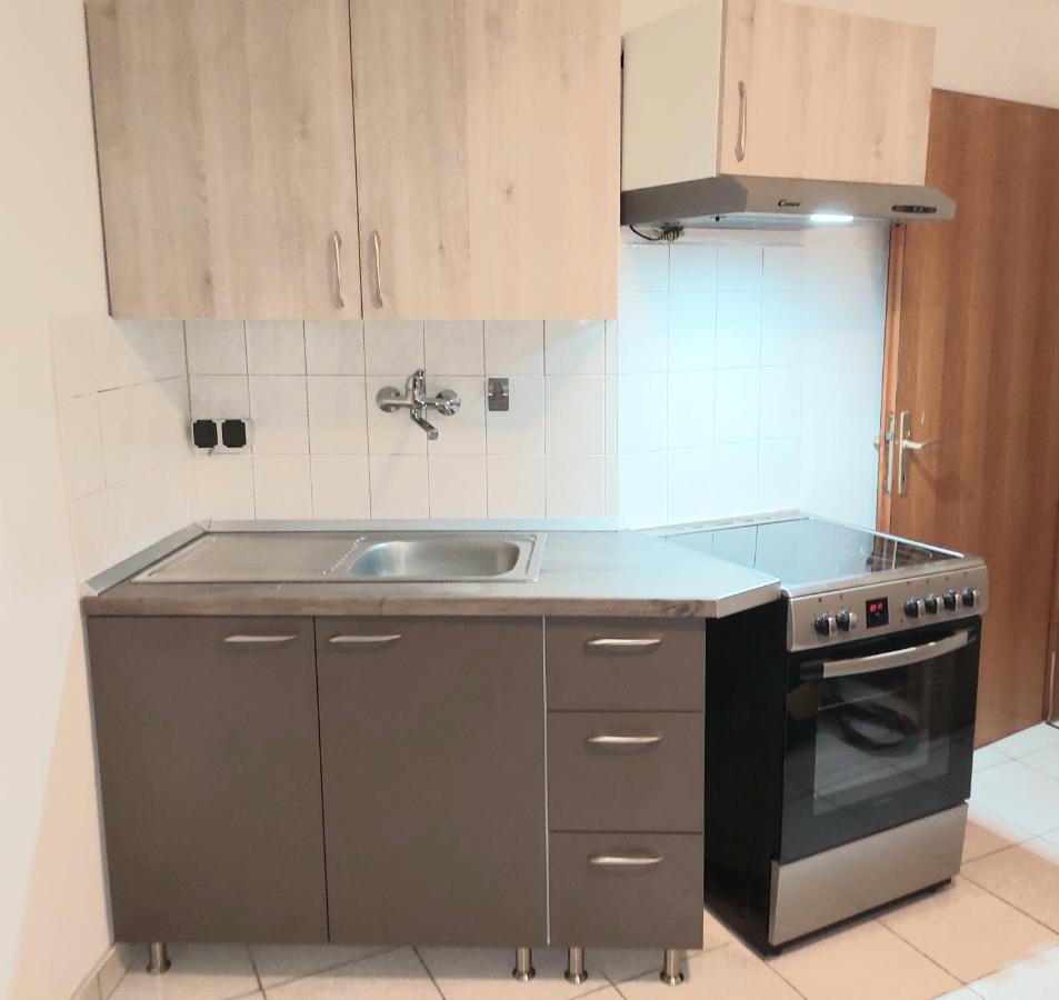 Apartmani Mujagic Batomalj Exterior foto